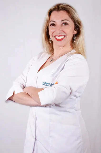 Denisse Contreras Silva - Directora de Gestión Clínica